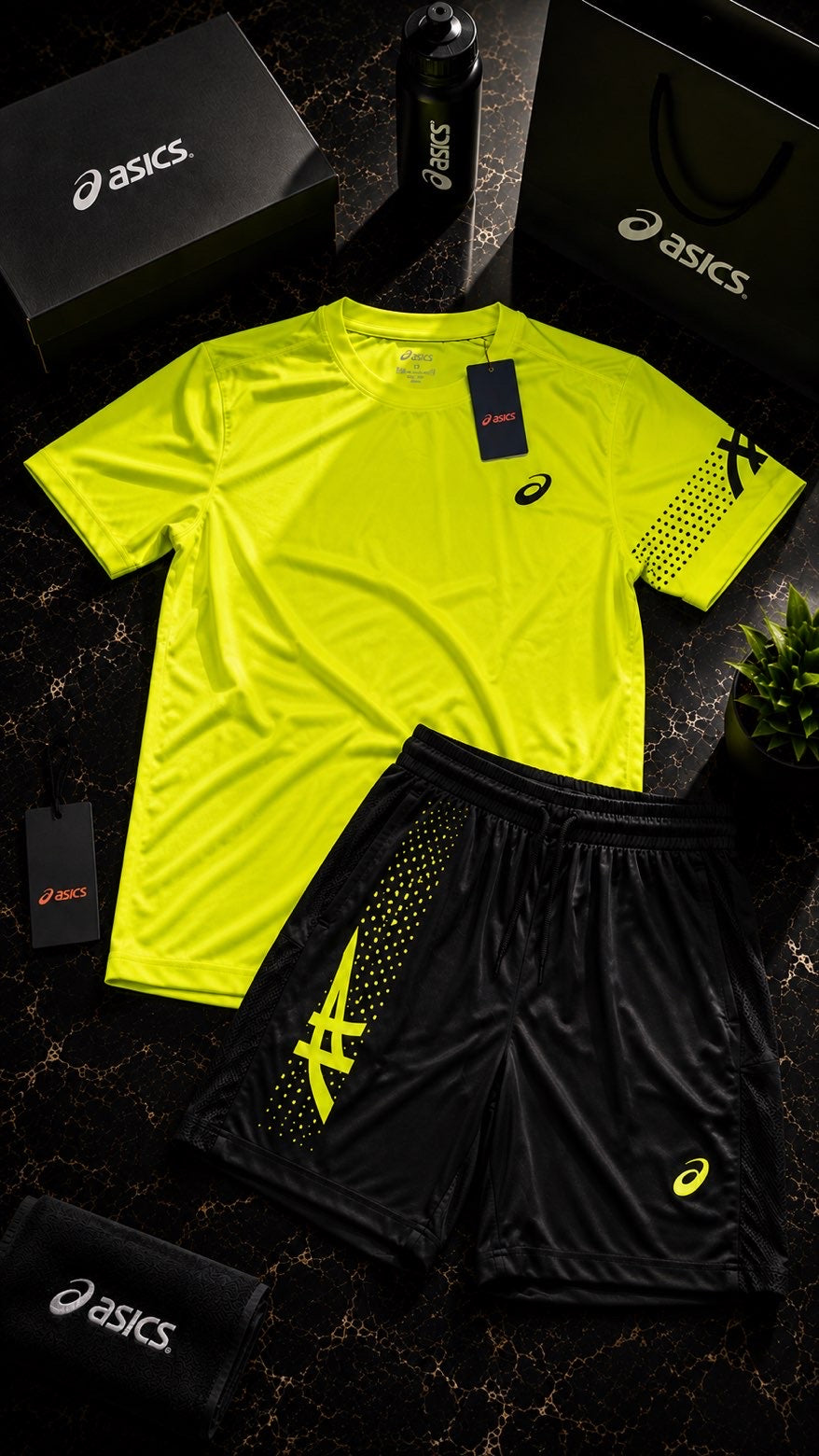 Ensemble Asics Fluo